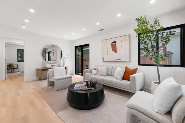 120 Abelia Way, East Palo Alto CA: https://media.crmls.org/mediaz/fce10fba-d720-4fb0-b4a6-dbe74d1dd925.jpg