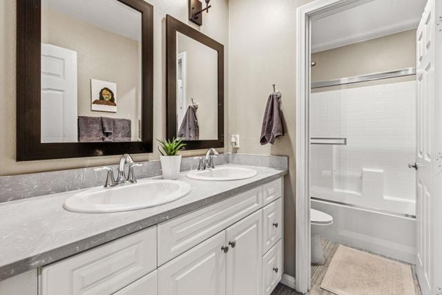 Image 20 of 42 For 10664 Sandy Creek Drive