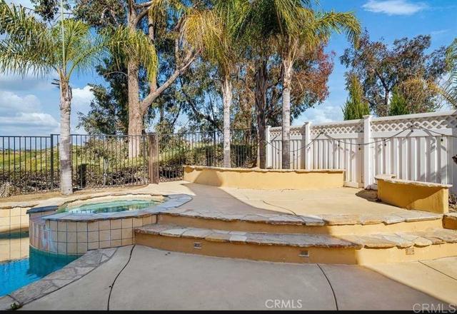 42944 Calle Reva, Temecula CA: https://media.crmls.org/mediaz/fce24cbe-c762-4494-aaf2-2915a58d1486.jpg