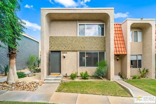2260 N Indian Canyon Drive #A, Palm Springs, CA 92262