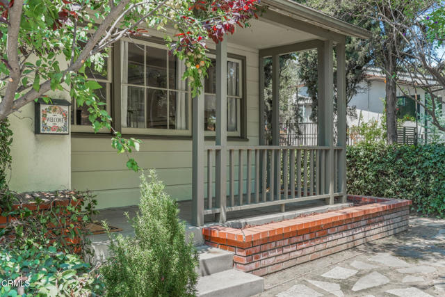 664 Monterey Road, South Pasadena CA: https://media.crmls.org/mediaz/fce3fecb-8896-435b-bc3b-68382f8a704c.jpg
