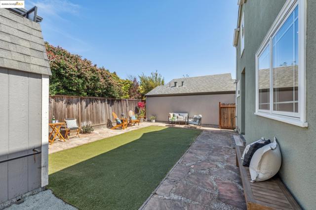 803 Evelyn Ave, Albany CA: https://media.crmls.org/mediaz/fce477ff-3687-4291-8ec0-dffde863f2a6.jpg