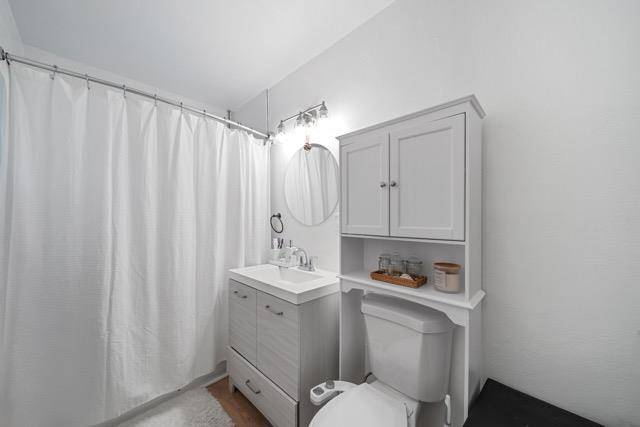 9 W 15th Street, Antioch CA: https://media.crmls.org/mediaz/fce55291-dbee-4e85-86fc-ceceadfe5f6b.jpg
