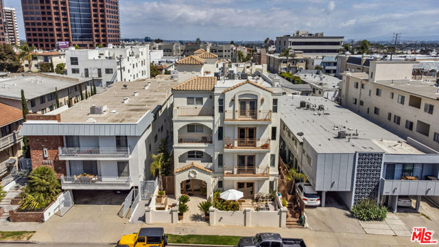 2 Bed Home for Sale in Los Angeles, California
