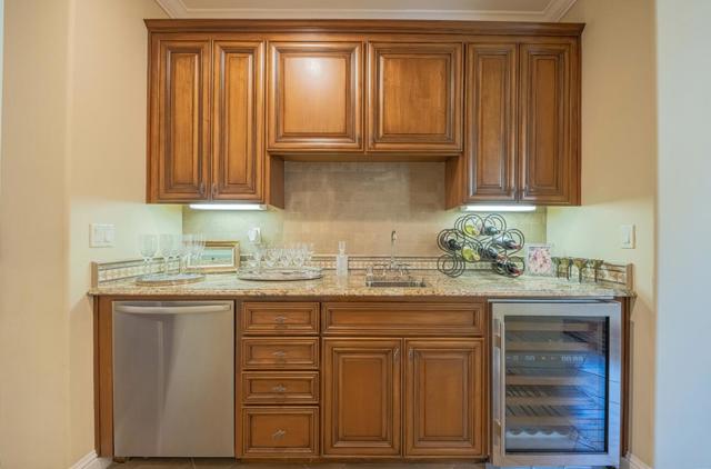 407 Mirador Court, Monterey CA: https://media.crmls.org/mediaz/fce5d3c0-d496-40f7-97a5-bb5d2862dfeb.jpg