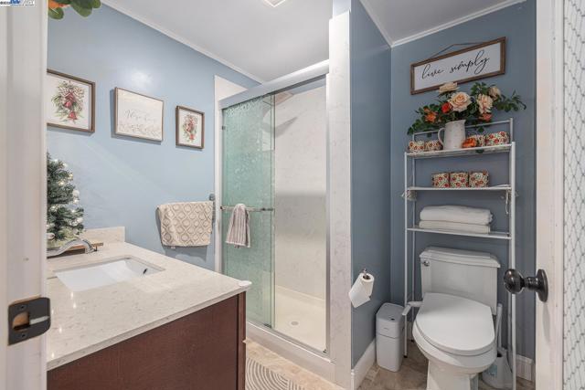 2036 brookside Dr, San Pablo CA: https://media.crmls.org/mediaz/fce61a1b-dadb-403e-92ba-66480df375f7.jpg