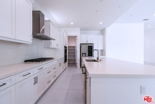 75601 Montage, Palm Desert CA: https://media.crmls.org/mediaz/fce626d9-993c-47d4-99a3-557e0cad8651.jpg