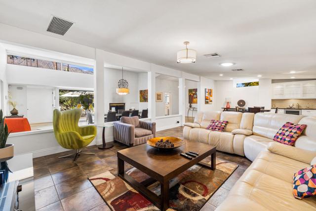 1223 E San Lorenzo Road, Palm Springs CA: https://media.crmls.org/mediaz/fce67e7b-03ab-46cb-bddb-6553beb47a39.jpg