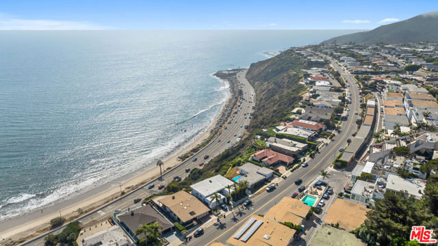 18111 Coastline Drive, Malibu, CA 90265