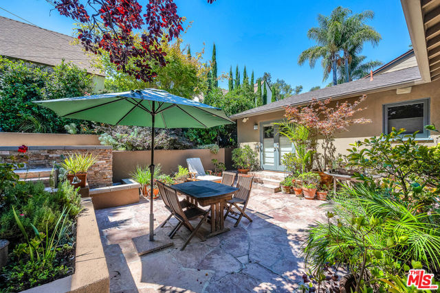3275 Dos Palos Drive, Los Angeles CA: https://media.crmls.org/mediaz/fce7fab2-6cd4-4dda-9ee6-657264a4a025.jpg