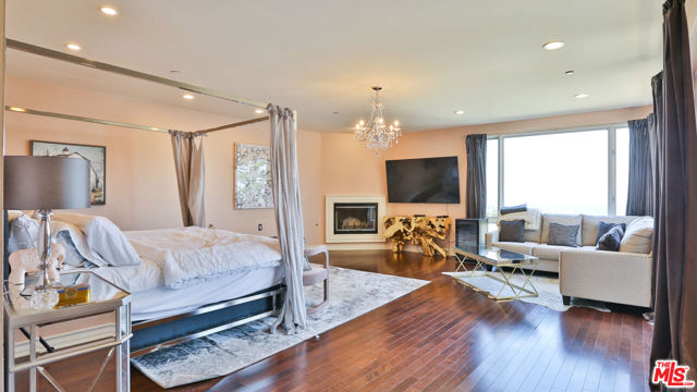 Drew Fenton | 14445 MULHOLLAND Drive Los Angeles CA | MLS: 7370765 Drew Fenton | 14445 MULHOLLAND Drive Los Angeles CA | MLS: 7370765