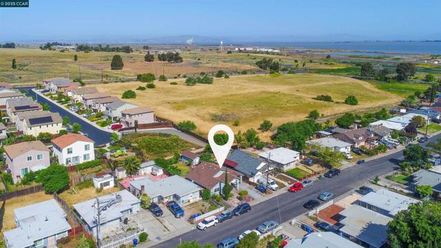 37 Wharf Dr, Bay Point CA: https://media.crmls.org/mediaz/fce8cc72-b6c4-419e-8604-743e8271b8ee.jpg