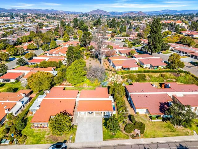 12426 Rios Rd, San Diego, California 92128, 2 Bedrooms Bedrooms, ,1 BathroomBathrooms,Condominium,For Sale,Rios Rd,250017073SD