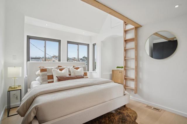 2183 45th Avenue, San Francisco CA: https://media.crmls.org/mediaz/fce90ede-a7c8-4fd5-800d-b40c58ba28b3.jpg