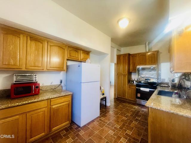 Detail Gallery Image 3 of 14 For 1236 Stichman Ave, La Puente,  CA 91746 - 4 Beds | 2 Baths