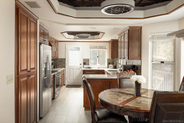 29531 Gordon Hill Road, Valley Center CA: https://media.crmls.org/mediaz/fcea4aec-23d4-47b6-8d64-7aaba60e0b89.jpg