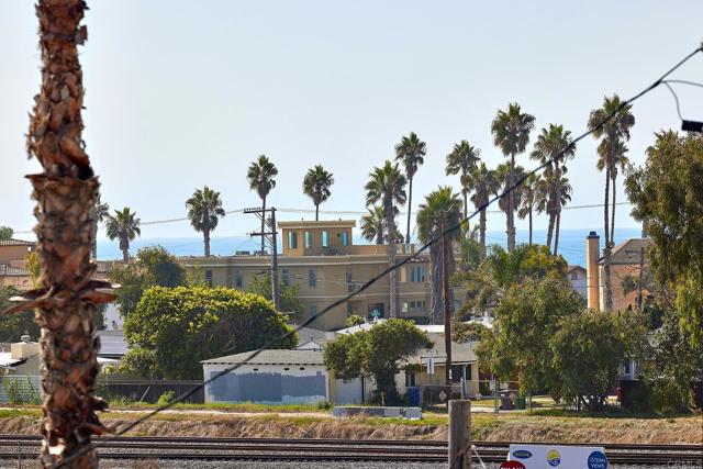 Detail Gallery Image 36 of 45 For 1139 S Tremont St, Oceanside,  CA 92054 - 3 Beds | 2/1 Baths