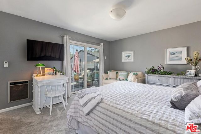 4844 W 94th Street, Inglewood CA: https://media.crmls.org/mediaz/fceb3a94-af7f-472c-8ddb-ddc401fc0e8d.jpg