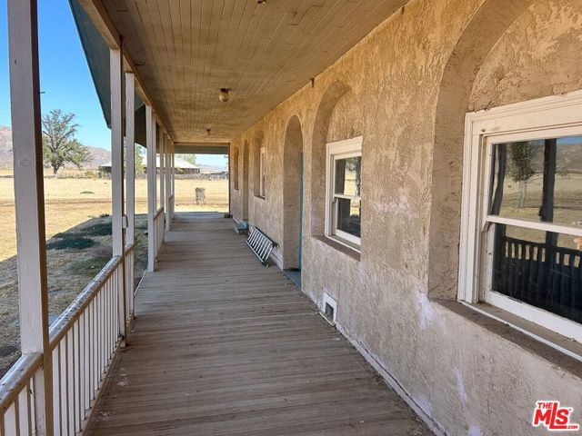 166 Russell Ranch Highway, New Cuyama CA: https://media.crmls.org/mediaz/fcec8854-163a-44f4-a771-9ed73c84f4b8.jpg