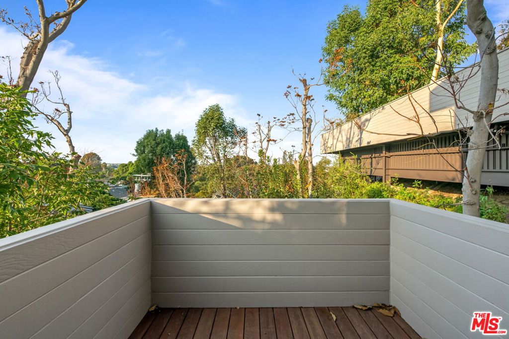13547 Contour DriveSherman Oaks img 10