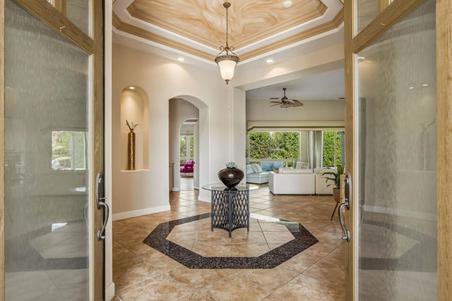 10 Porto Cielo Court, Rancho Mirage, CA 92270