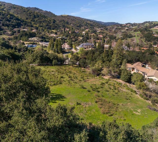 14190 Palomino Way, Saratoga CA: https://media.crmls.org/mediaz/fcedde14-f0b8-4fcc-9daf-d4342c23ae86.jpg