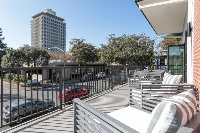 519 Webster Street, Palo Alto CA: https://media.crmls.org/mediaz/fcef5c4c-864a-4b9d-b6ca-5c15d1bfc299.jpg