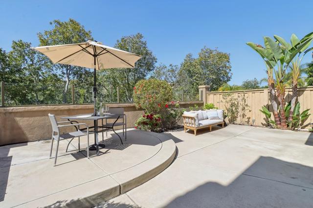 11856 Miro Circle, San Diego CA: https://media.crmls.org/mediaz/fcefbea6-02f7-4d5e-ad18-d07e3cc29c0f.jpg