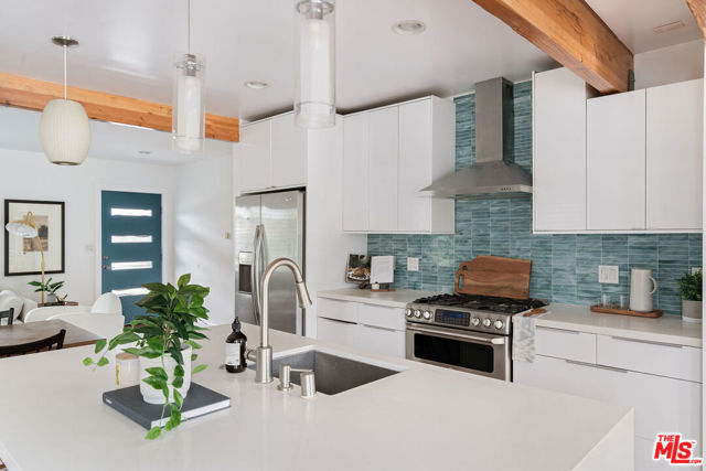 2409 Spurgeon Avenue, Redondo Beach, California 90278, 3 Bedrooms Bedrooms, ,2 BathroomsBathrooms,Residential,Sold,Spurgeon,25544111 2409 Spurgeon Avenue, Redondo Beach, California 90278, 3 Bedrooms Bedrooms, ,2 BathroomsBathrooms,Residential,Sold,Spurgeon,25544111