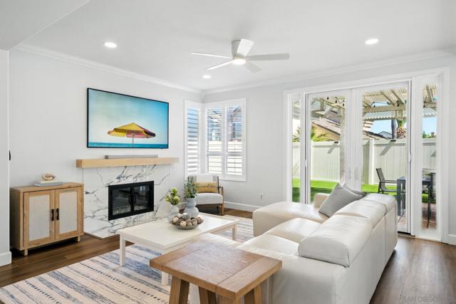 12135 Via San Loreno, San Diego CA: https://media.crmls.org/mediaz/fcf0990d-5abc-494d-aa70-6d1ccc0aa9c3.jpg