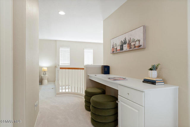 668 Camino De La Luz, Newbury Park CA: https://media.crmls.org/mediaz/fcf12180-69c8-4471-9ebf-a347cda9417b.jpg