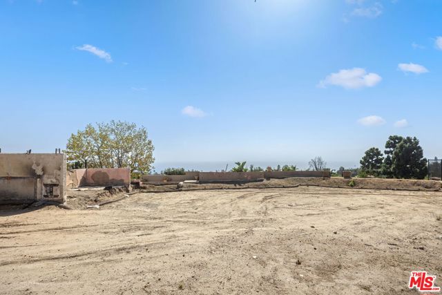 827 Lachman Lane photo 7