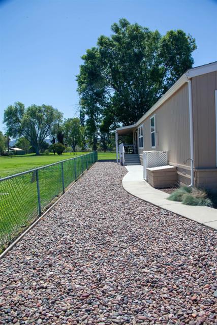 11851 Riverside Dr, Lakeside CA: https://media.crmls.org/mediaz/fcf3a7e4-d706-4192-afac-4b6011a23fbe.jpg