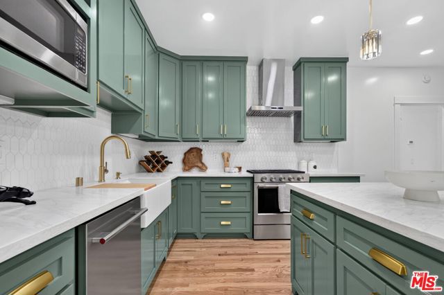 1588 West 49th Street photo 20