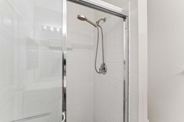 5987 Lake Hennessy Ct Court, San Jose CA: https://media.crmls.org/mediaz/fcf4983f-b9eb-455b-b736-08082140b78e.jpg