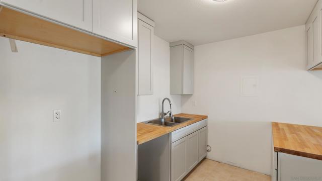 6780 Friars, San Diego CA: https://media.crmls.org/mediaz/fcf5dbc9-cfc3-4efb-89d9-fedab1da8d72.jpg