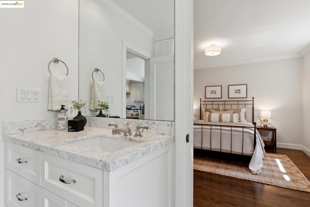 412 Scenic Avenue, Piedmont CA: https://media.crmls.org/mediaz/fcf66452-820c-4024-a9d9-ff99aa5bbf42.jpg