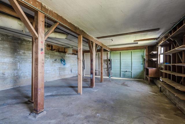 4301 Camden Avenue, San Mateo CA: https://media.crmls.org/mediaz/fcf6ca3a-7fe4-480c-9ef2-ae8b211f9075.jpg