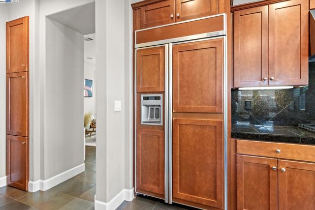 1736 Cottswald St, Danville CA: https://media.crmls.org/mediaz/fcf9438c-7253-4b34-b119-423258342dfb.jpg