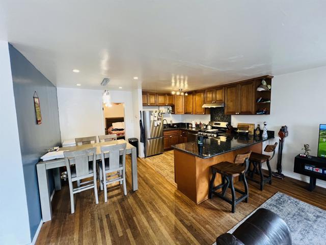 Detail Gallery Image 15 of 40 For 3943 Ingraham St, San Diego,  CA 92109 - – Beds | – Baths