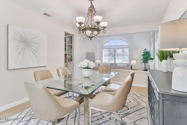 29153 Oakpath Drive, Agoura Hills CA: https://media.crmls.org/mediaz/fcf99329-0b6c-4a60-b8cc-4bc8d3c0b564.jpg