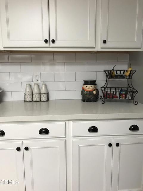 Detail Gallery Image 12 of 33 For 838 Margarita Calle Margarita, Thousand Oaks,  CA 91360 - 4 Beds | 2/1 Baths