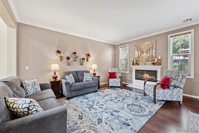 2954 Rangpur Court, Escondido CA: https://media.crmls.org/mediaz/fcfaa464-e35e-49ae-a73a-18f3350e90b7.jpg