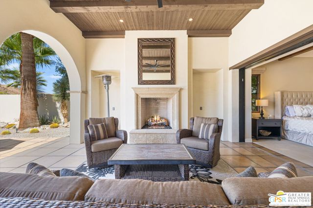 25 Santa Rosa Mountain Lane, Rancho Mirage, CA 92270