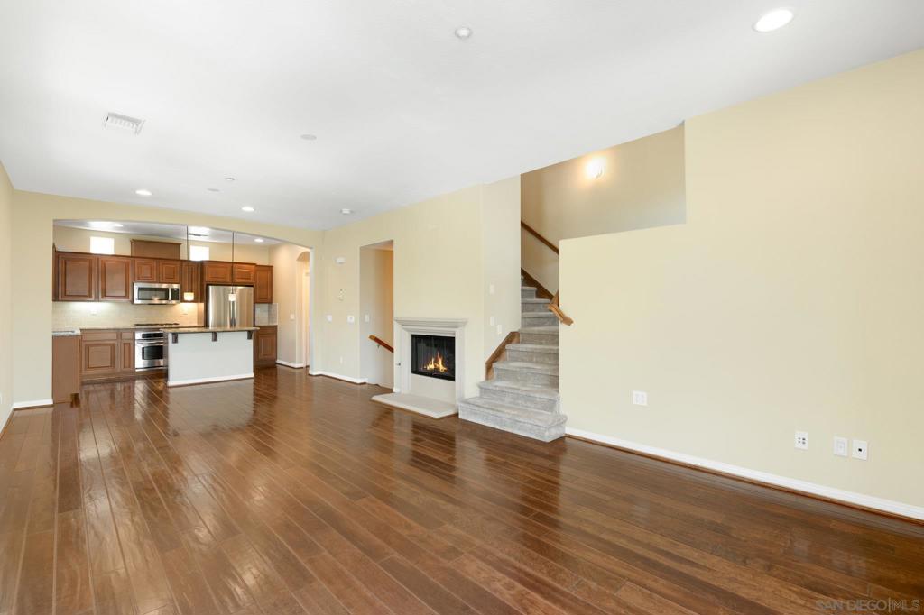 16950 Vasquez Way - photo 4