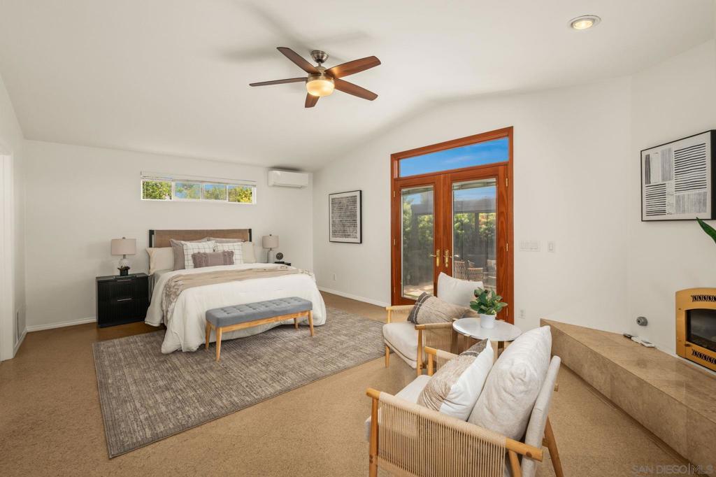 4740 Altadena - photo 17