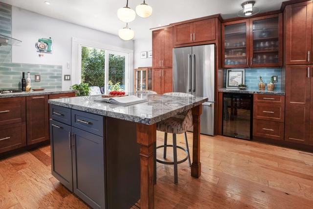 4214 Gull Cove Way, Capitola CA: https://media.crmls.org/mediaz/fcfe141e-c600-492a-ae9c-3cdc34b37624.jpg
