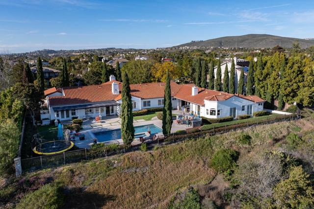 Detail Gallery Image 72 of 75 For 7992 Paseo Esmerado, Carlsbad,  CA 92009 - 5 Beds | 6/1 Baths