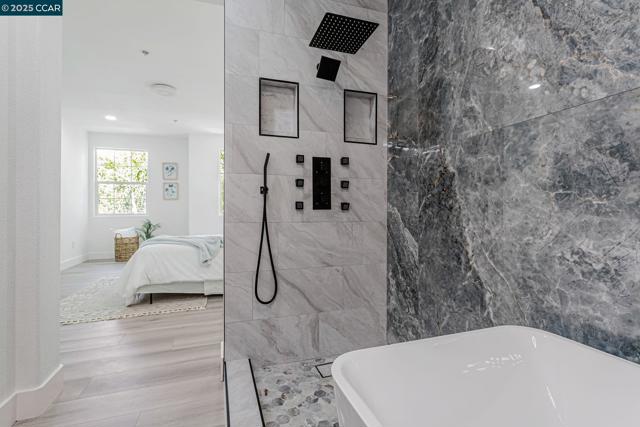 2511 Soren Way, San Ramon CA: https://media.crmls.org/mediaz/fcffca27-57a9-4e9a-8ed3-b06789d9e694.jpg
