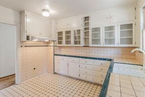 1219 Park Avenue, San Jose CA: https://media.crmls.org/mediaz/fd001554-d66e-412b-bb86-10a779a19534.jpg